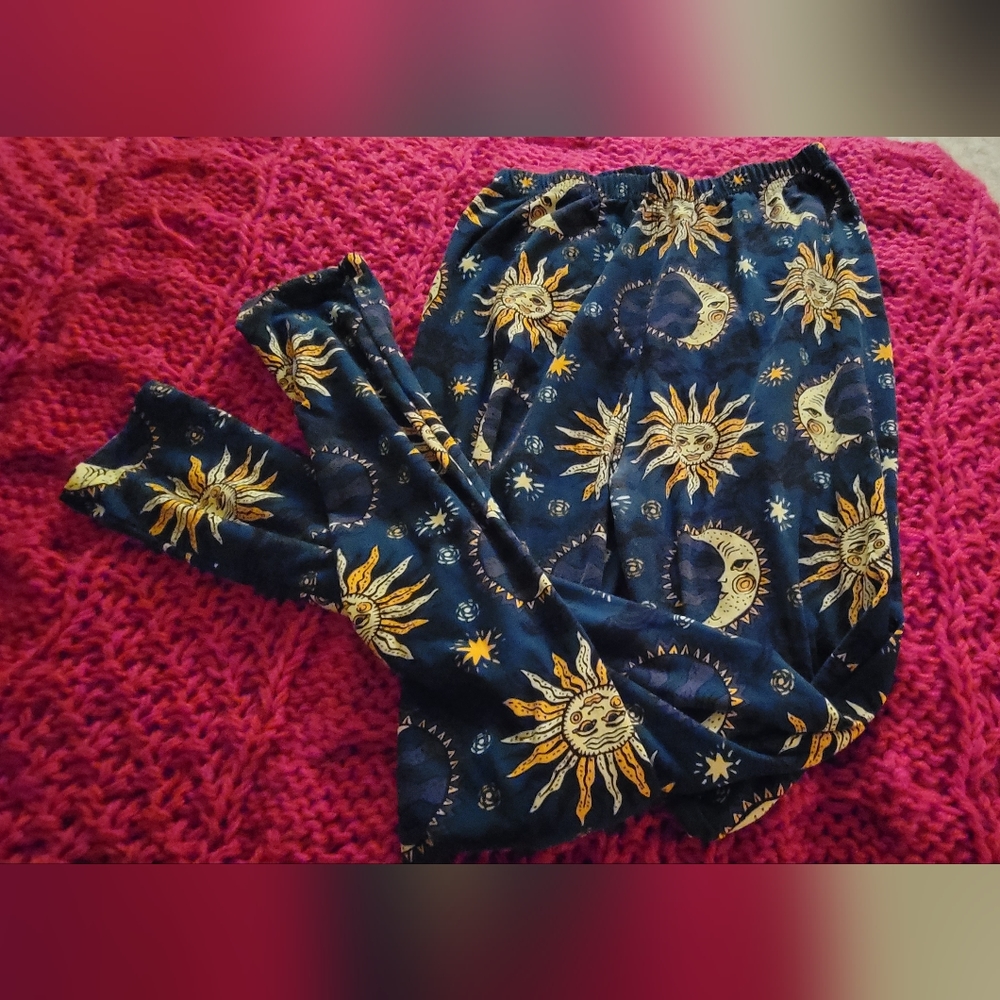 Super Soft Sun and Moon Leggings